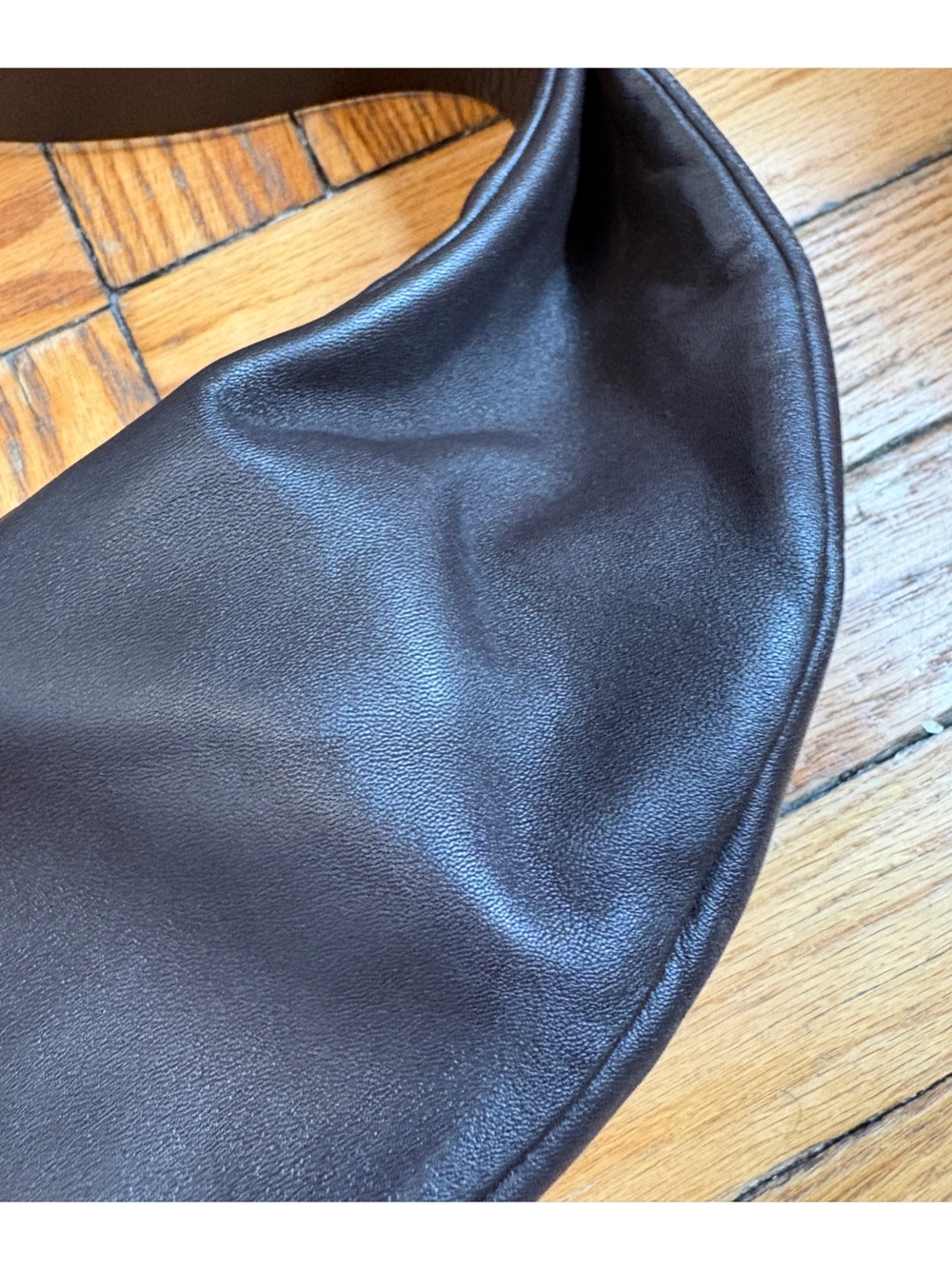 LIKE NEW - COS chocolate Brown Leather Crossbody Sling Bag - Picture 5 of 8